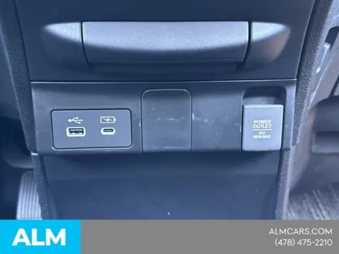 More photos of 2025 Honda Odyssey EX-L at ALM CDJR Macon, GA