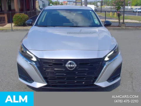 Photos of 2025 Nissan Altima 2.5 SV for sale in Macon, GA at ALM CDJR Macon