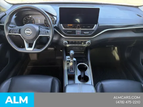 Photos of 2024 Nissan Altima 2.5 SR for sale in Macon, GA at ALM CDJR Macon