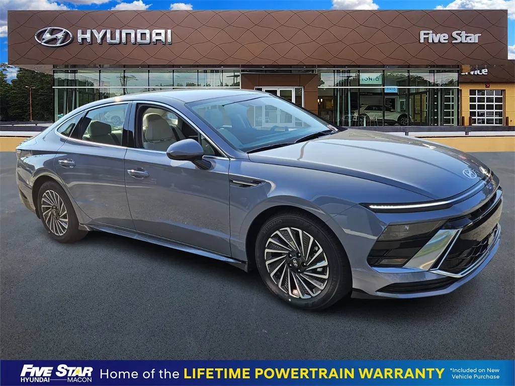 Blue 2025 Hyundai Sonata Hybrid SEL for sale in Macon, GA
