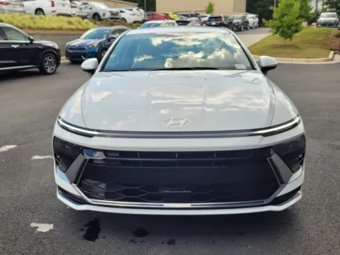 Photos of 2025 Hyundai Sonata Hybrid SEL for sale in Macon, GA at ALM Hyundai Macon
