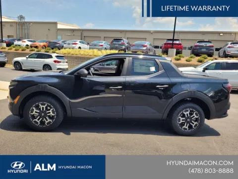More photos of 2025 Hyundai Santa Cruz XRT at ALM Hyundai Macon, GA