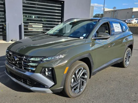 Another view of 2025 Hyundai Tucson Limited for sale in Macon, GA at ALM Hyundai Macon