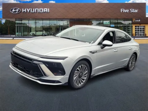 Another view of 2025 Hyundai Sonata Hybrid SEL for sale in Macon, GA at ALM Hyundai Macon