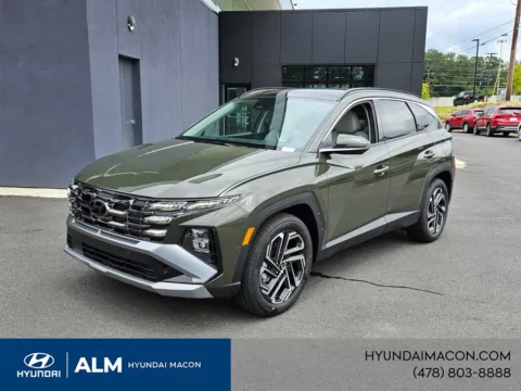 More photos of 2025 Hyundai Tucson Limited at ALM Hyundai Macon, GA