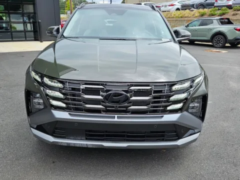 Photos of 2025 Hyundai Tucson Limited for sale in Macon, GA at ALM Hyundai Macon