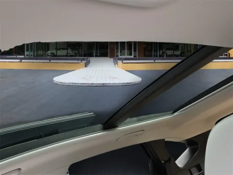 More photos of 2025 Hyundai Tucson Hybrid SEL Convenience at ALM Hyundai Macon, GA