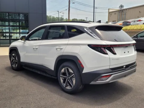 More photos of 2025 Hyundai Tucson SEL Convenience at ALM Hyundai Macon, GA