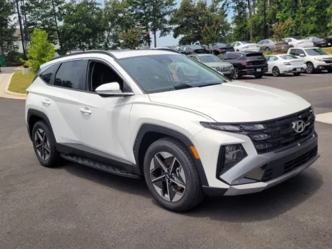 White 2025 Hyundai Tucson SEL Convenience for sale in Macon, GA