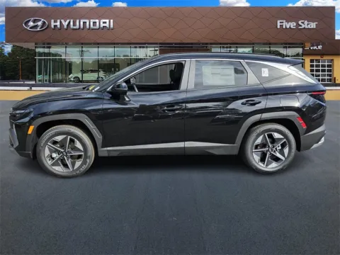 More photos of 2025 Hyundai Tucson Hybrid SEL Convenience at ALM Hyundai Macon, GA