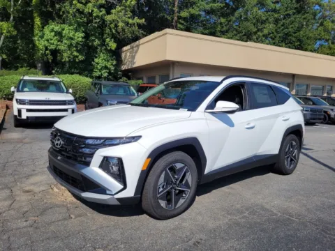 Another view of 2025 Hyundai Tucson SEL Convenience for sale in Macon, GA at ALM Hyundai Macon