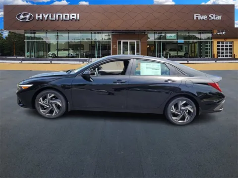 More photos of 2025 Hyundai Elantra Hybrid SEL Sport at ALM Hyundai Macon, GA