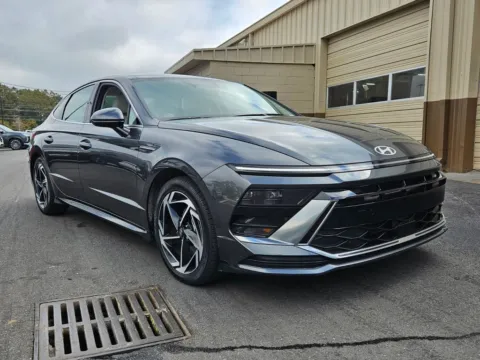 Gray 2024 Hyundai Sonata SEL for sale in Macon, GA