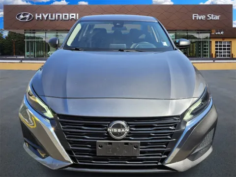 Photos of 2024 Nissan Altima 2.5 SV for sale in Macon, GA at ALM Hyundai Macon