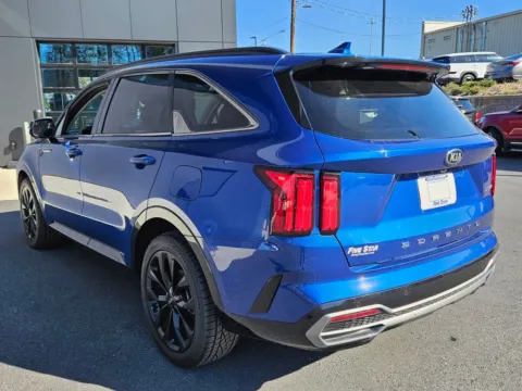 More photos of 2021 Kia Sorento SX-Prestige at ALM Hyundai Macon, GA