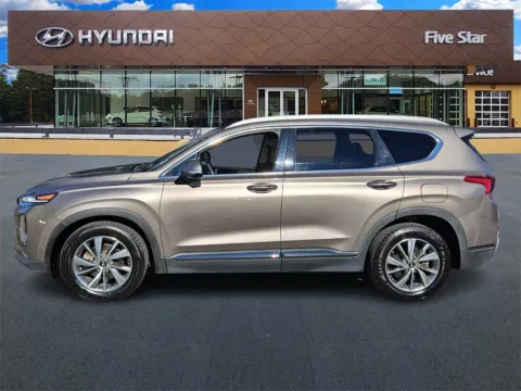More photos of 2020 Hyundai Santa Fe Limited at ALM Hyundai Macon, GA