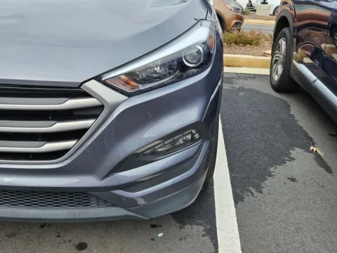 More photos of 2017 Hyundai Tucson SE at ALM Hyundai Macon, GA