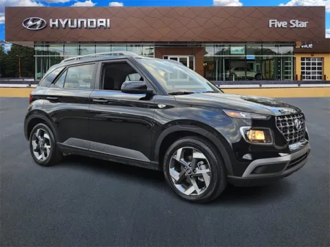 Black 2025 Hyundai Venue SEL for sale in Macon, GA