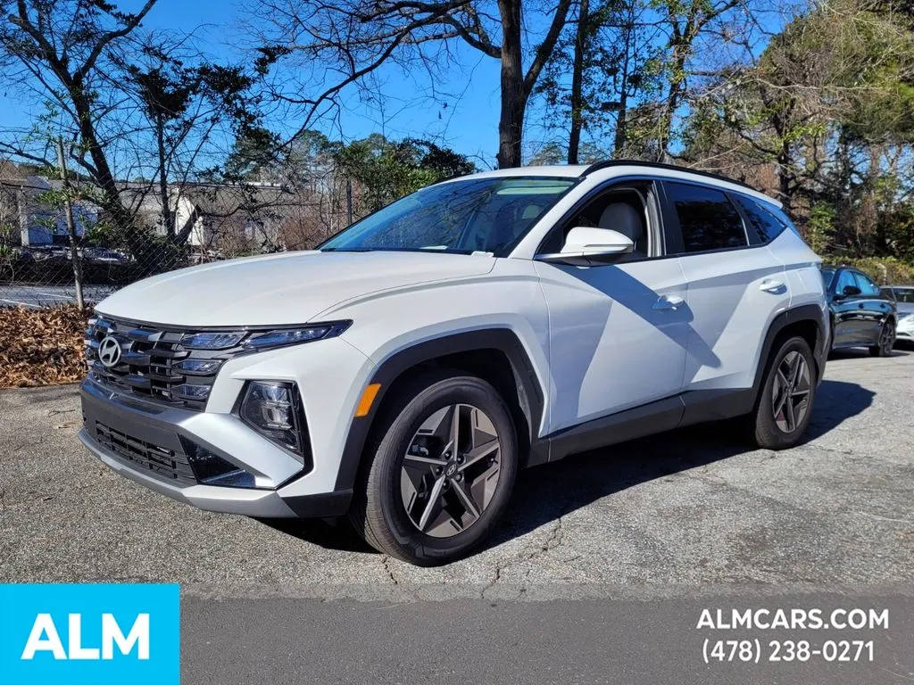 White 2025 Hyundai Tucson SEL Convenience for sale in Macon, GA