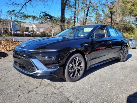 Black 2025 Hyundai Sonata SEL for sale in Macon, GA