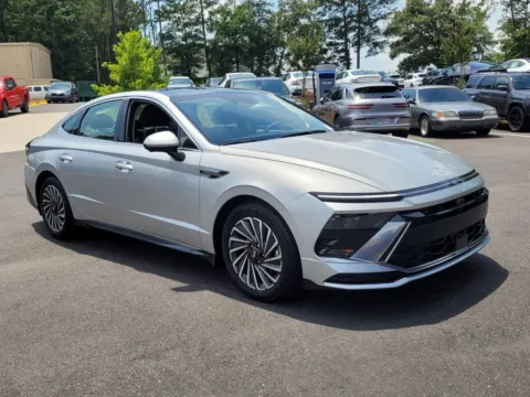 Silver 2025 Hyundai Sonata Hybrid Limited for sale in Macon, GA