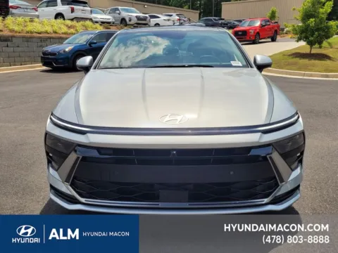 Photos of 2025 Hyundai Sonata Hybrid Limited for sale in Macon, GA at ALM Hyundai Macon