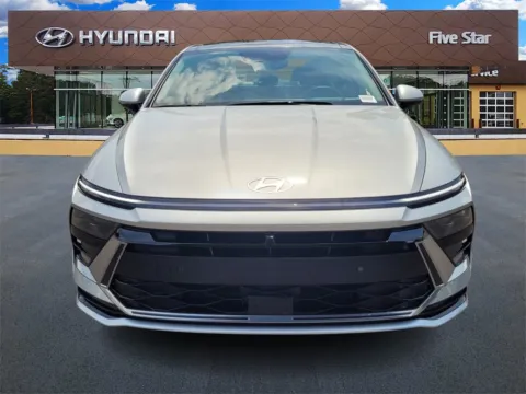 Photos of 2025 Hyundai Sonata Hybrid Limited for sale in Macon, GA at ALM Hyundai Macon