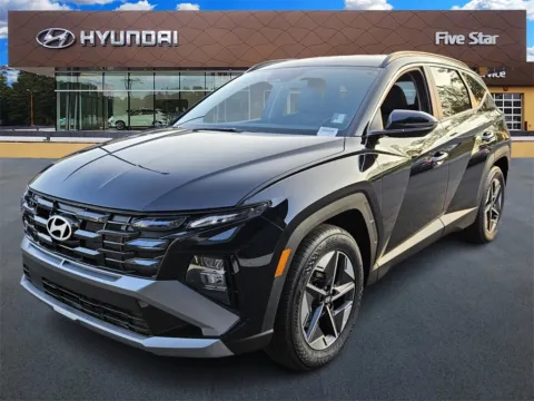 Another view of 2026 Hyundai Tucson SEL Premium for sale in Macon, GA at ALM Hyundai Macon