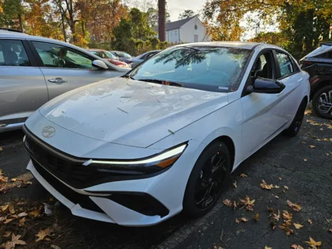 Another view of 2026 Hyundai Elantra SEL Sport for sale in Macon, GA at ALM Hyundai Macon