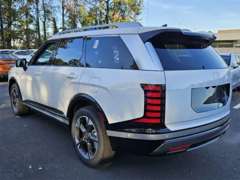 More photos of 2026 Hyundai Palisade Limited at ALM Hyundai Macon, GA