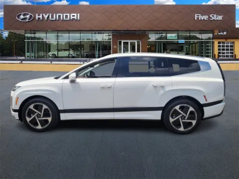 More photos of 2026 Hyundai IONIQ 9 Performance Calligraphy at ALM Hyundai Macon, GA
