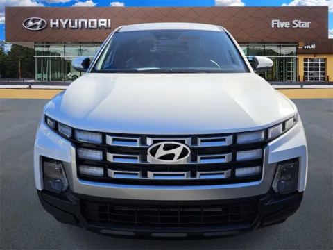 Photos of 2026 Hyundai Santa Cruz SE for sale in Macon, GA at ALM Hyundai Macon