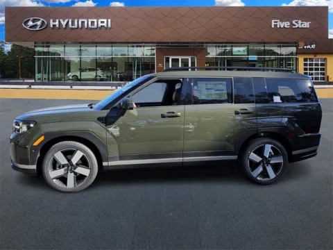 More photos of 2026 Hyundai Santa Fe Hybrid Limited at ALM Hyundai Macon, GA
