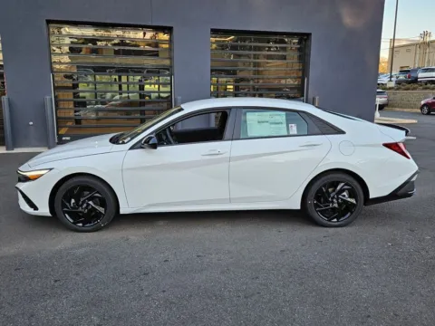 More photos of 2026 Hyundai Elantra SEL Sport at ALM Hyundai Macon, GA