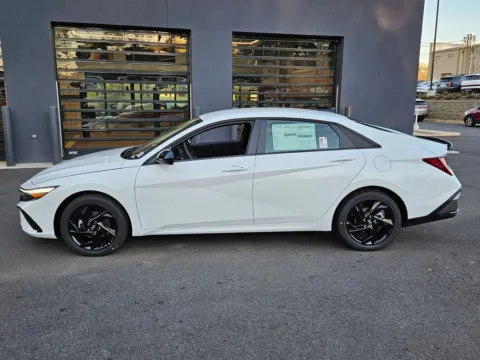 More photos of 2026 Hyundai Elantra SEL Sport at ALM Hyundai Macon, GA