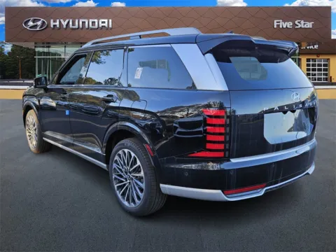 More photos of 2026 Hyundai Palisade Calligraphy at ALM Hyundai Macon, GA