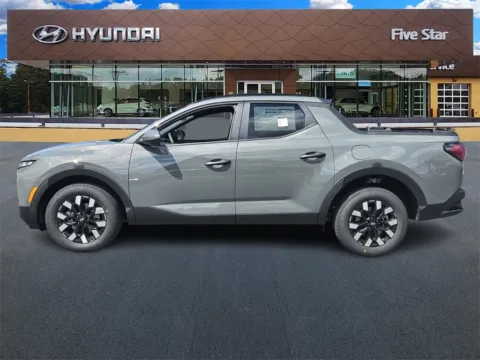 More photos of 2026 Hyundai Santa Cruz SEL at ALM Hyundai Macon, GA