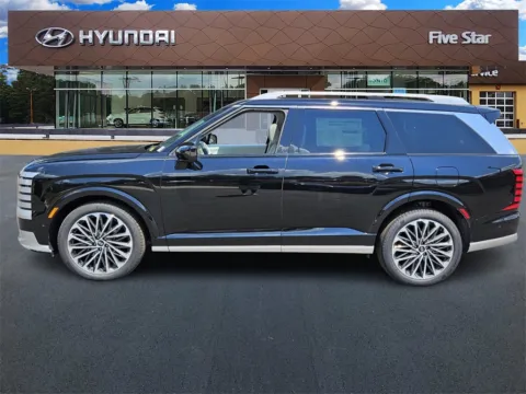 More photos of 2026 Hyundai Palisade Calligraphy at ALM Hyundai Macon, GA