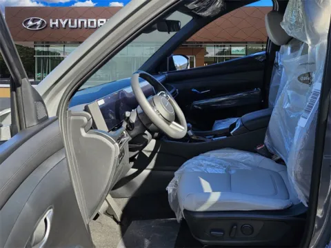More photos of 2026 Hyundai Santa Cruz SEL at ALM Hyundai Macon, GA