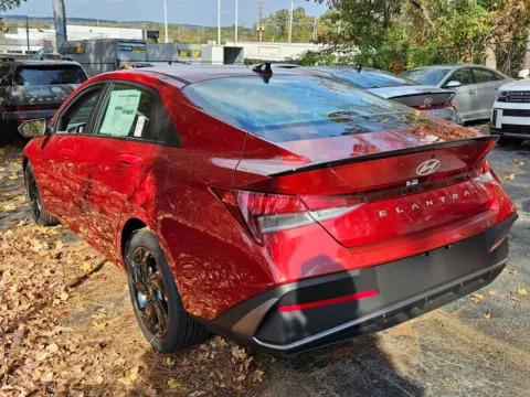 More photos of 2026 Hyundai Elantra SEL Sport at ALM Hyundai Macon, GA
