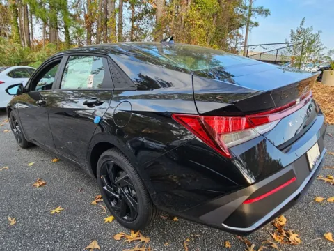 More photos of 2026 Hyundai Elantra SEL Sport at ALM Hyundai Macon, GA