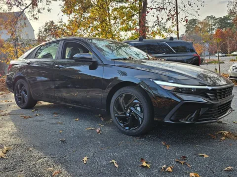 Black 2026 Hyundai Elantra SEL Sport for sale in Macon, GA