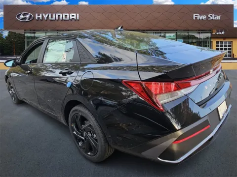 More photos of 2026 Hyundai Elantra SEL Sport at ALM Hyundai Macon, GA