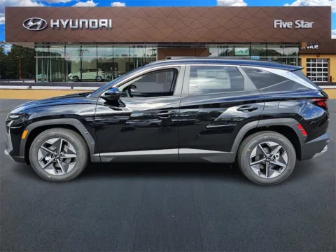 More photos of 2026 Hyundai Tucson SEL at ALM Hyundai Macon, GA