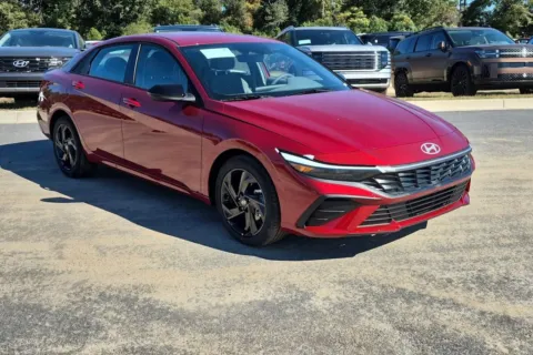 More photos of 2026 Hyundai Elantra SEL Sport at ALM Hyundai Macon, GA