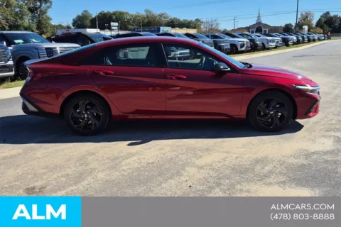 More photos of 2026 Hyundai Elantra SEL Sport at ALM Hyundai Macon, GA