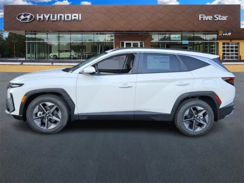More photos of 2026 Hyundai Tucson SEL at ALM Hyundai Macon, GA