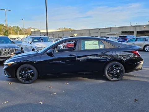 More photos of 2026 Hyundai Elantra SEL Sport at ALM Hyundai Macon, GA