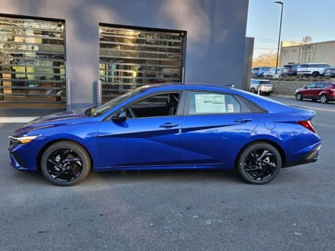 More photos of 2026 Hyundai Elantra SEL Sport at ALM Hyundai Macon, GA