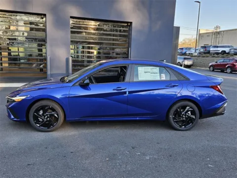 More photos of 2026 Hyundai Elantra SEL Sport at ALM Hyundai Macon, GA